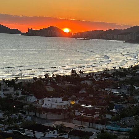 Maravilhoso Apartamento Vista Mar Enseada 瓜鲁雅 外观 照片
